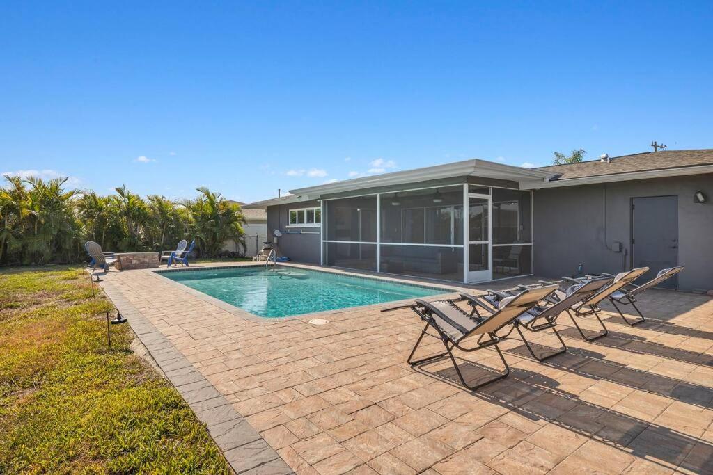 Villa Palm Haven! à Cape Coral Extérieur photo